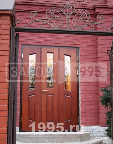 Полуторная дверь со стеклопакетом