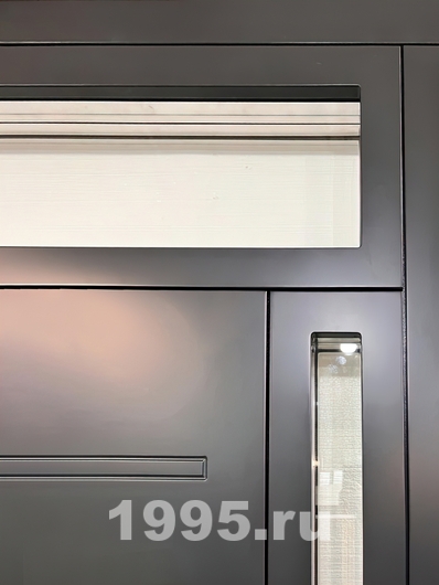 Стекло во фрамуге